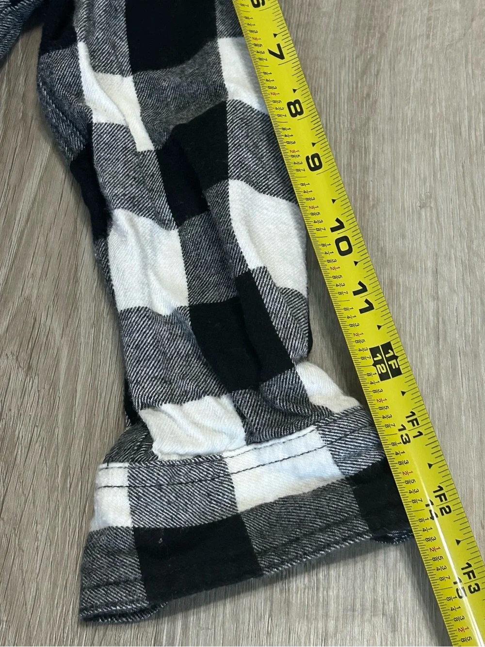 ❤️5 FOR $25❤️Flannel Plaid Button-Down Shirt for Kids Black & White size 4 - 5
